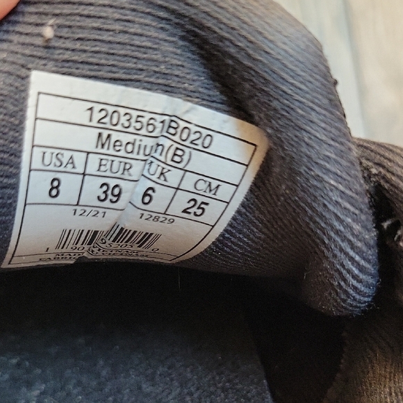 Brooks Ghost - Picture 5 of 6